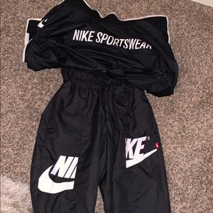 A woman Nike outfit that  have been worn once